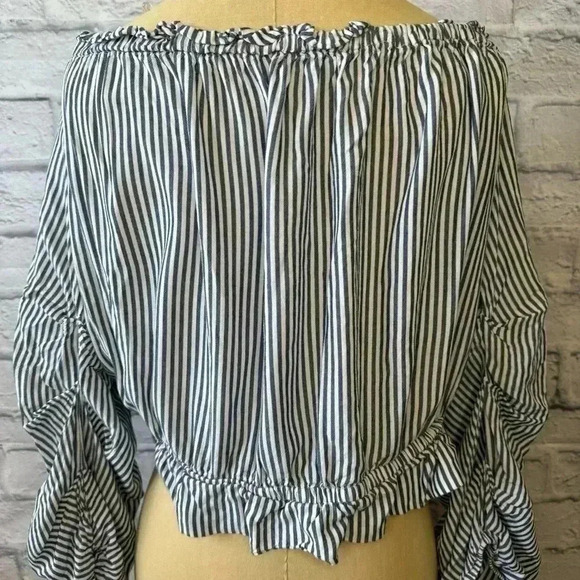 Matty M Off Shoulder Blue & White Pin Stripe Blouse w/ Keyhole Tie Women Large - Picture 7 of 12